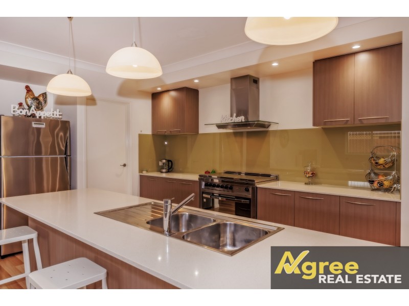 29 Gecko Place, Ningi QLD 4511