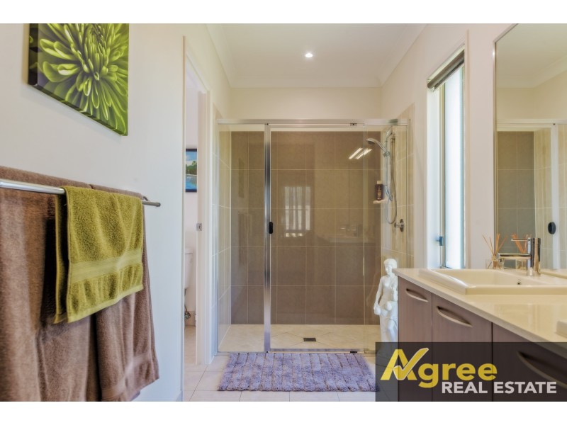 29 Gecko Place, Ningi QLD 4511