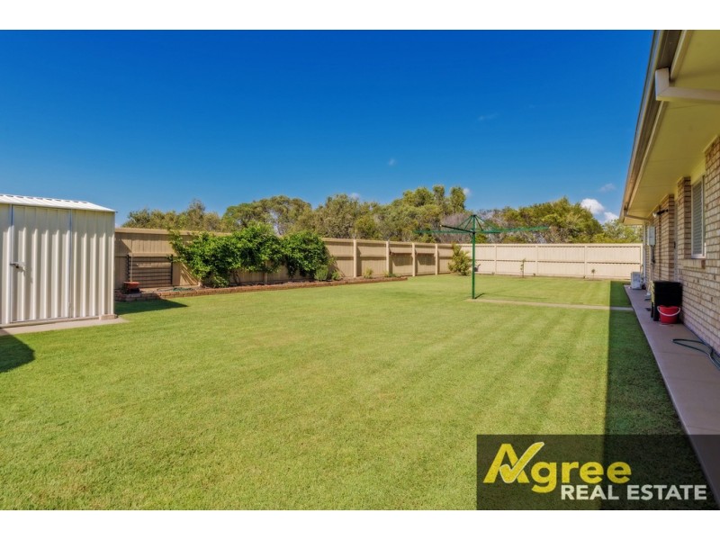 29 Gecko Place, Ningi QLD 4511