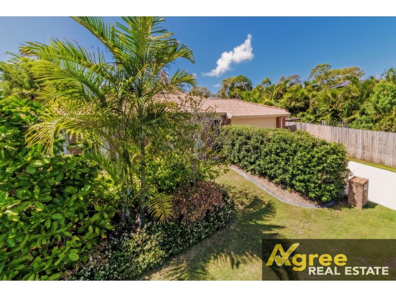 311 Bestmann Road, Sandstone Point QLD 4511