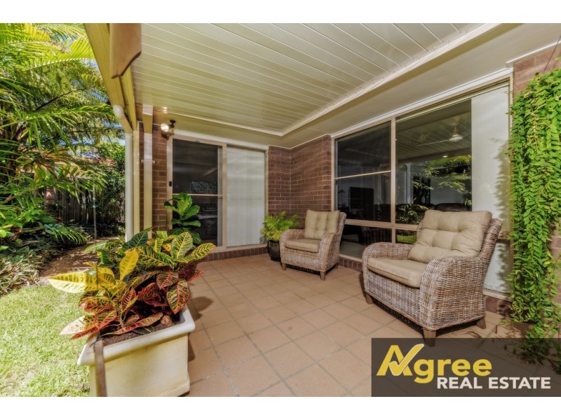 311 Bestmann Road, Sandstone Point QLD 4511