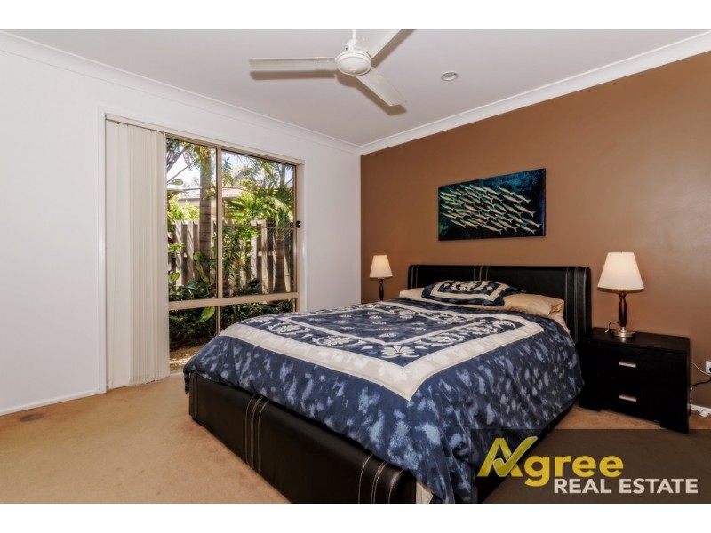 311 Bestmann Road, Sandstone Point QLD 4511