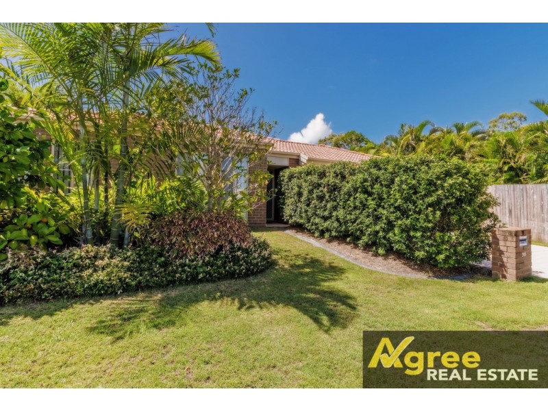 311 Bestmann Road, Sandstone Point QLD 4511