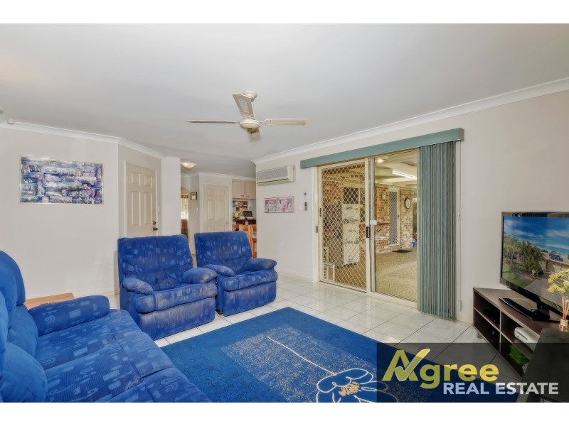 3 Trent Court, Sandstone Point QLD 4511