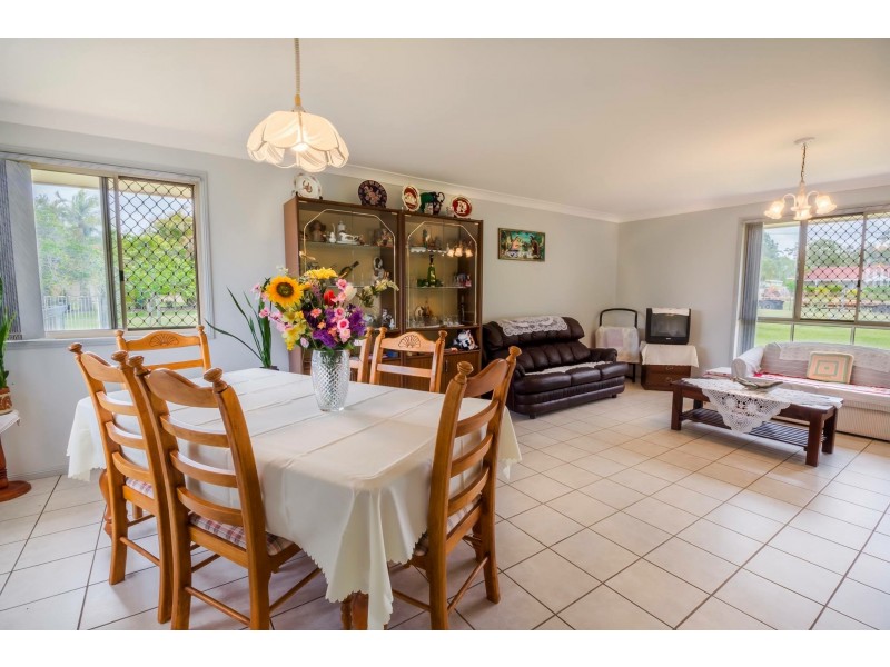 16-22 Fauna- Way, Ningi QLD 4511