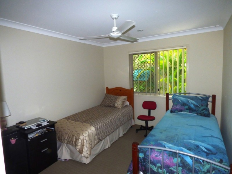 10 Honeybee Place, Ningi QLD 4511