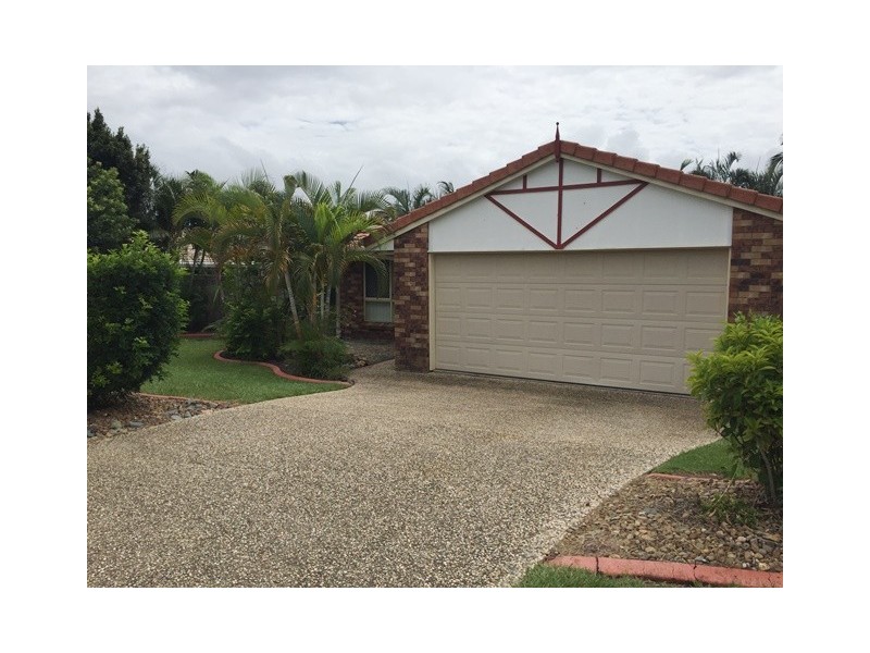 154 Bestman Road, Sandstone Point QLD 4511