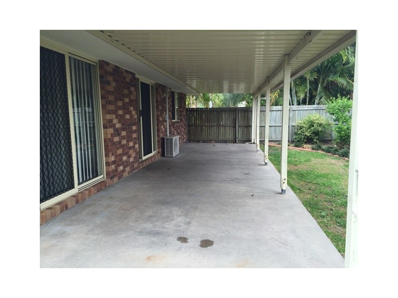 154 Bestman Road, Sandstone Point QLD 4511