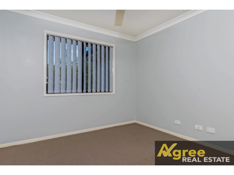 285 Bestmann Road, Sandstone Point QLD 4511