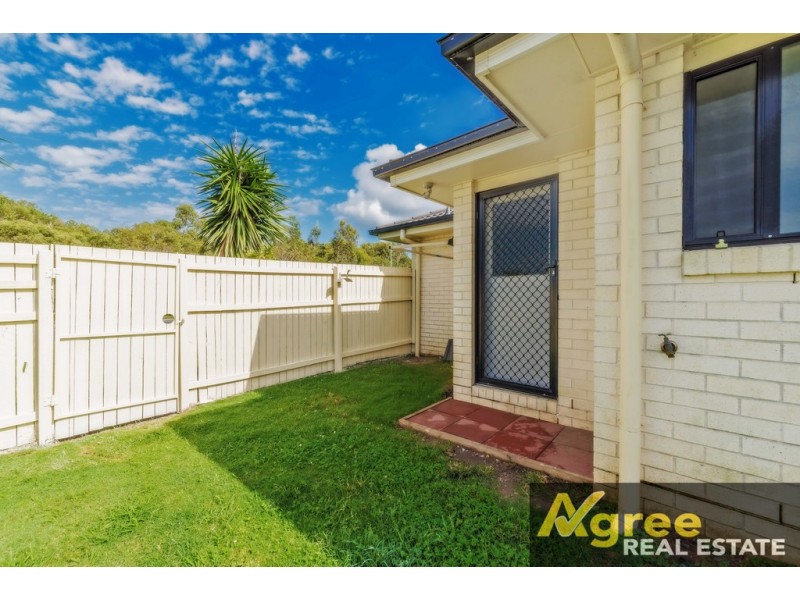 285 Bestmann Road, Sandstone Point QLD 4511