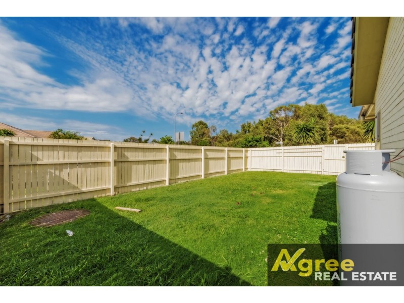 285 Bestmann Road, Sandstone Point QLD 4511