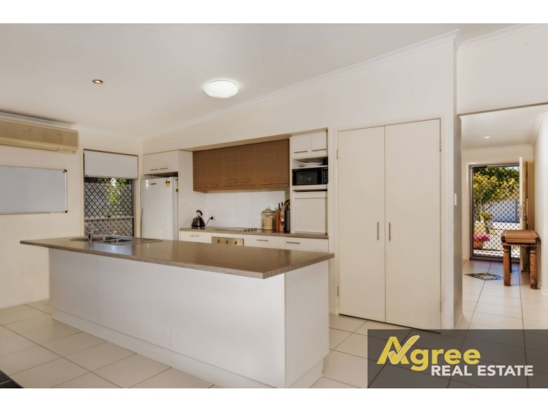 2 Belleden Drive, Bellmere QLD 4510