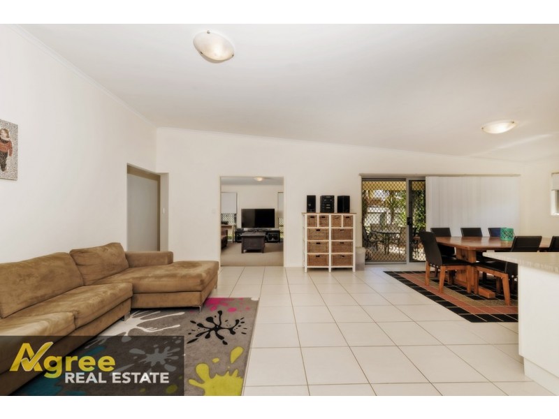 2 Belleden Drive, Bellmere QLD 4510