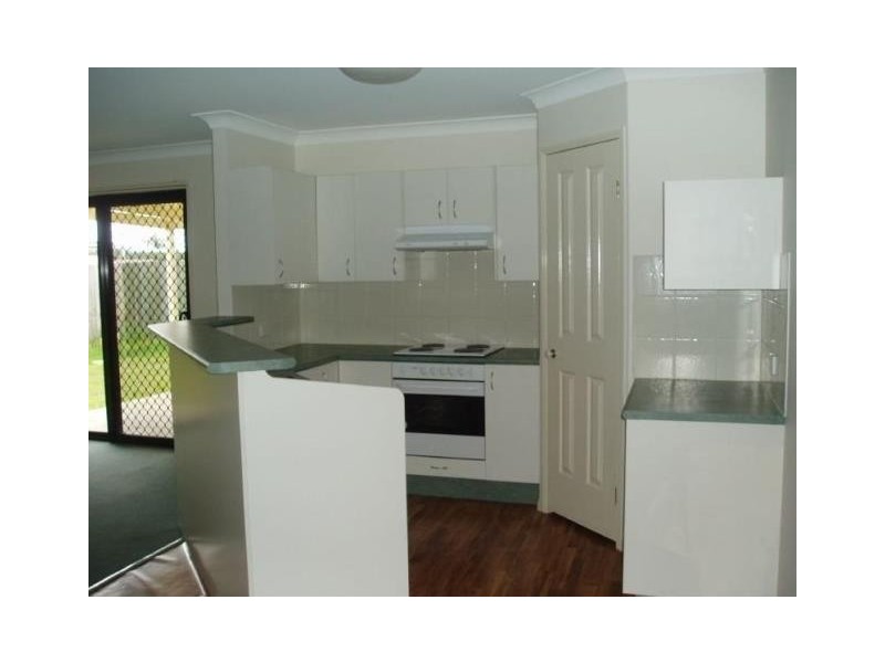 9 Tallow Court, Sandstone Point QLD 4511