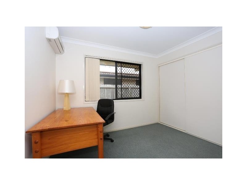 9 Tallow Court, Sandstone Point QLD 4511