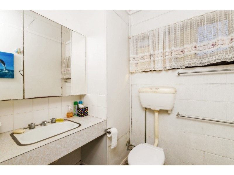 1/34 Bestman Avenue, Bongaree QLD 4507