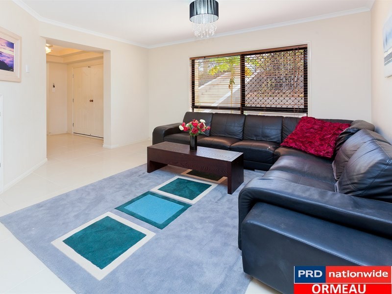 8 Yvonne Crescent, Mount Warren Park QLD 4207