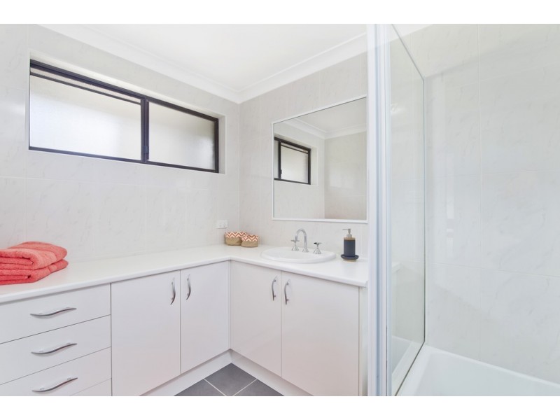 15 Third Ave, Bonny Hills NSW 2445