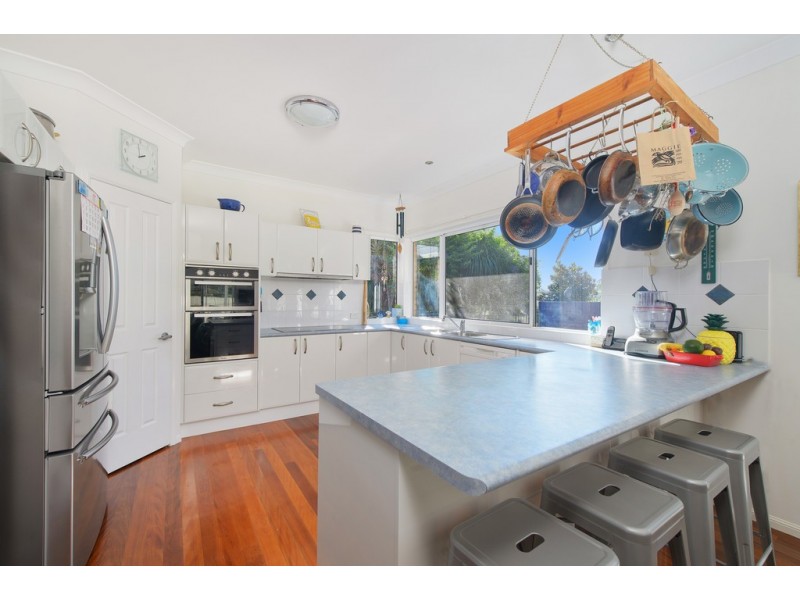 64 Kendall Crescent, Bonny Hills NSW 2445