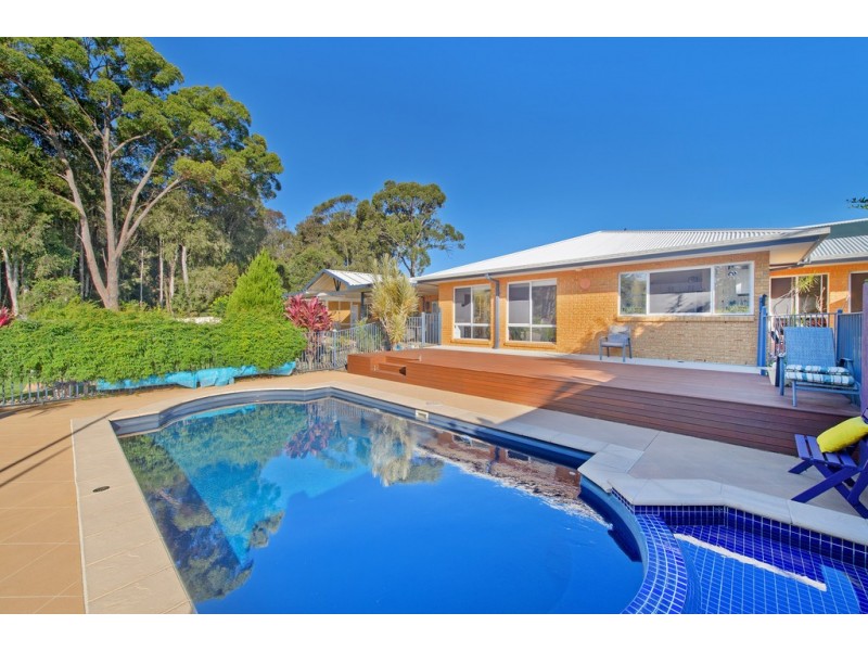 64 Kendall Crescent, Bonny Hills NSW 2445