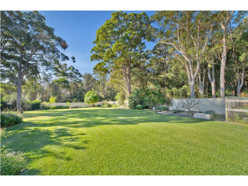 64 Kendall Crescent, Bonny Hills NSW 2445