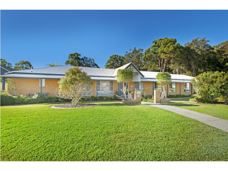 64 Kendall Crescent, Bonny Hills NSW 2445