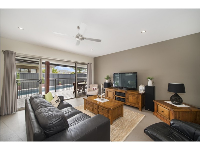 25 Rainbow Beach Drive, Bonny Hills NSW 2445