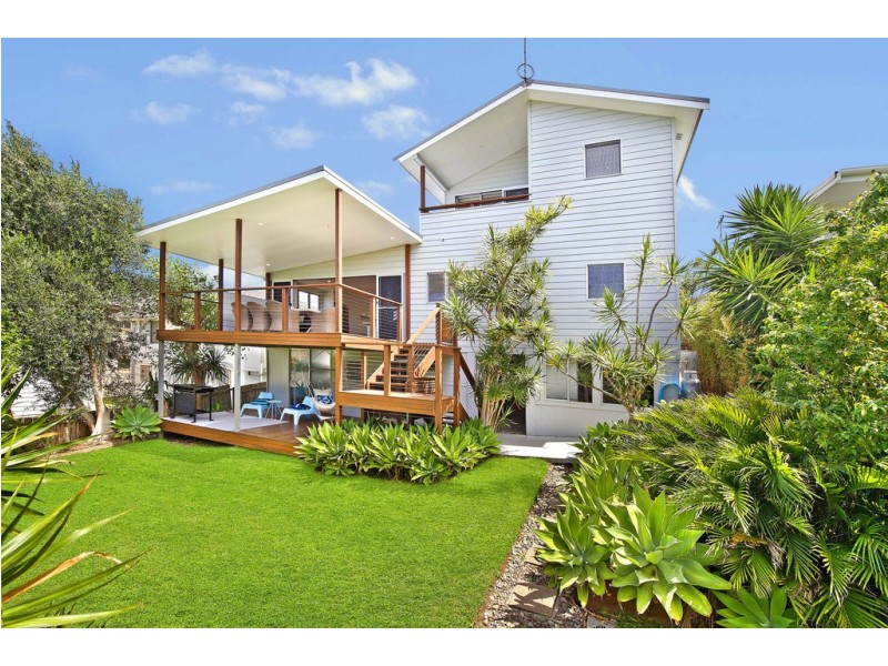 13 Kalang Street, Lake Cathie NSW 2445