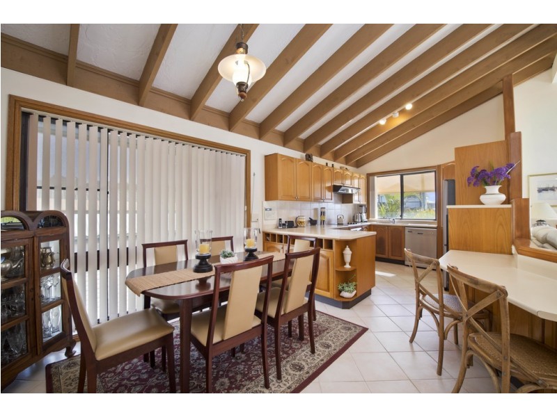 2 Kalang Street, Lake Cathie NSW 2445