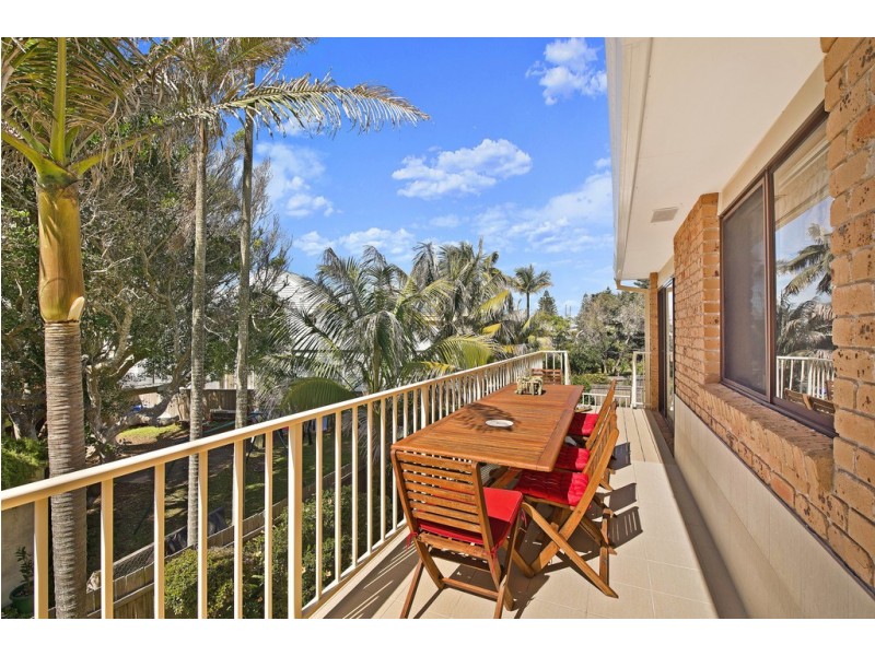 2 Kalang Street, Lake Cathie NSW 2445