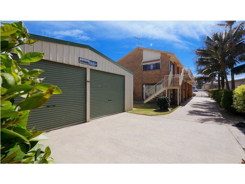 2 Kalang Street, Lake Cathie NSW 2445