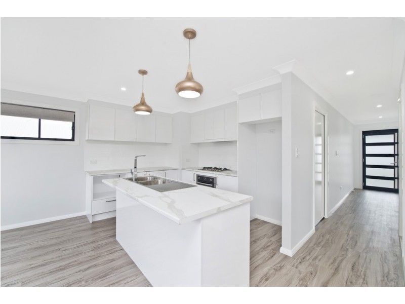 12 Meehan Street, Thrumster NSW 2444