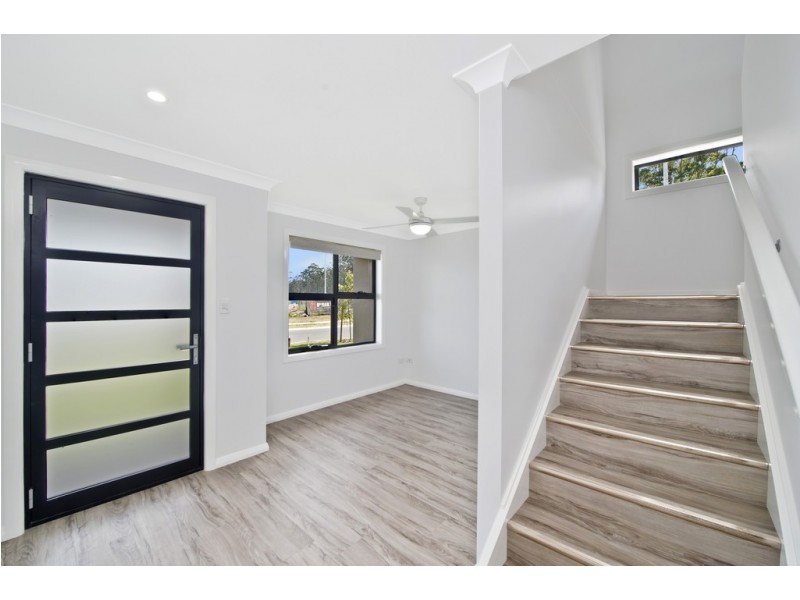 12 Meehan Street, Thrumster NSW 2444