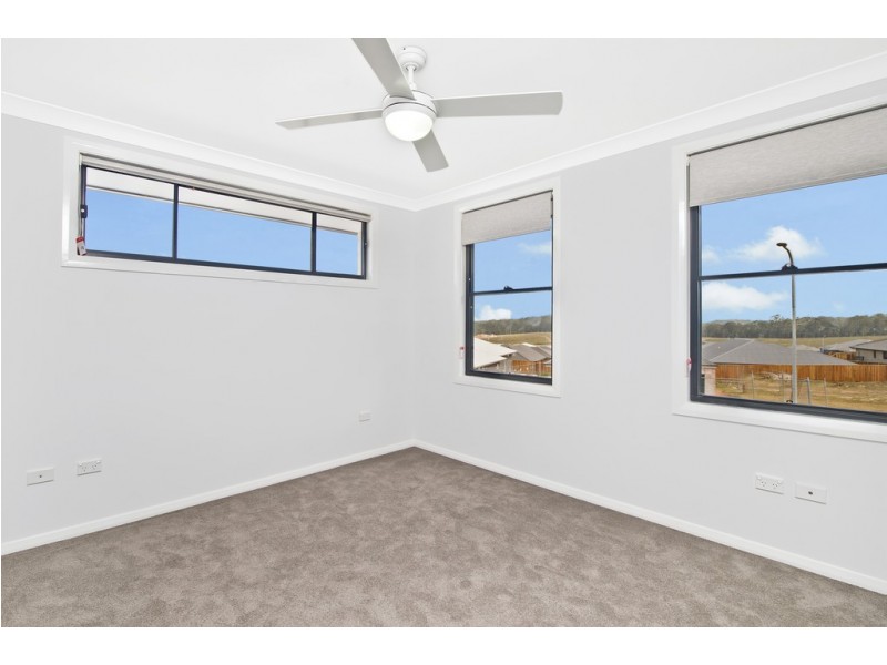 12 Meehan Street, Thrumster NSW 2444