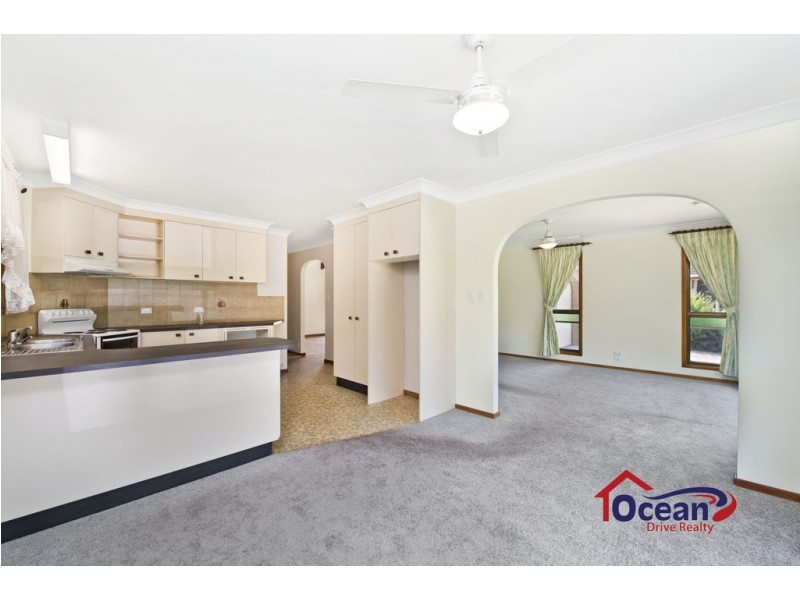 1 Cathie Circuit, Lake Cathie NSW 2445