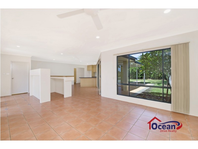6 Bligh Place, Lake Cathie NSW 2445