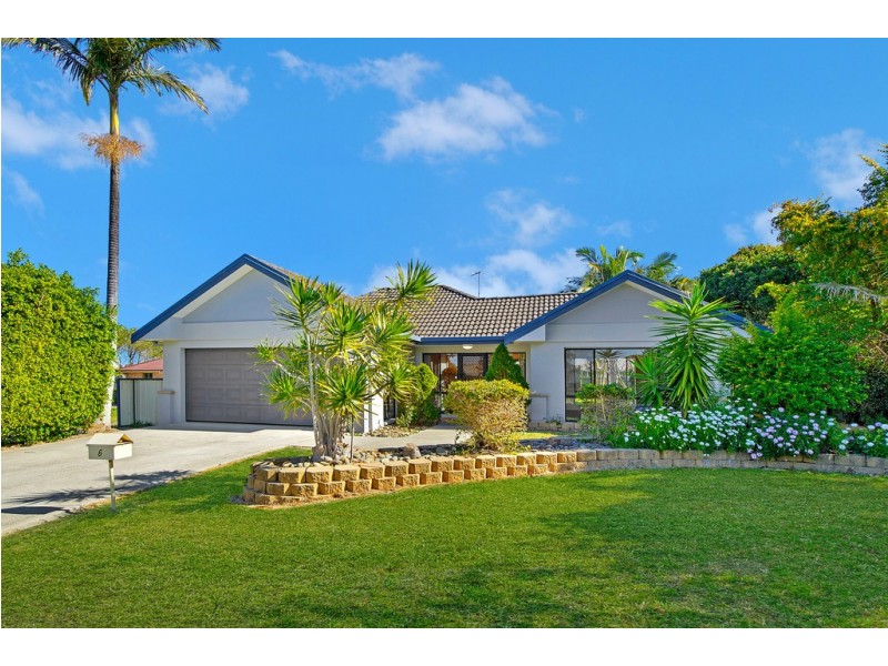 6 Bligh Place, Lake Cathie NSW 2445