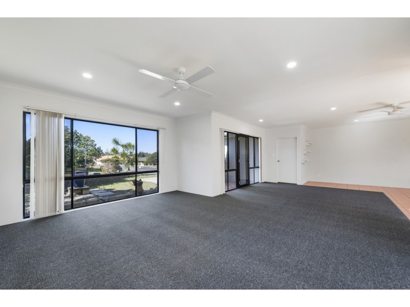 6 Bligh Place, Lake Cathie NSW 2445