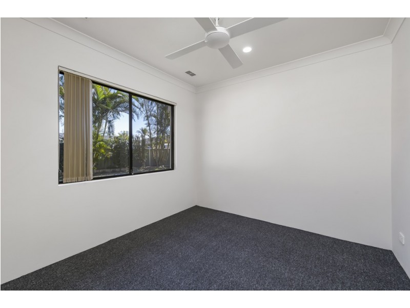 6 Bligh Place, Lake Cathie NSW 2445