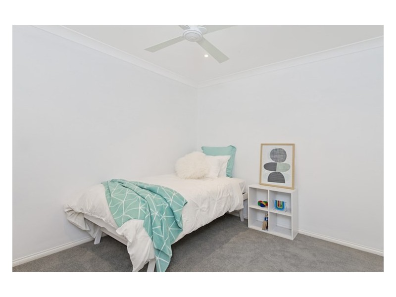 20 Abel Tasman Drive, Lake Cathie NSW 2445