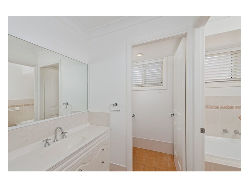 20 Abel Tasman Drive, Lake Cathie NSW 2445