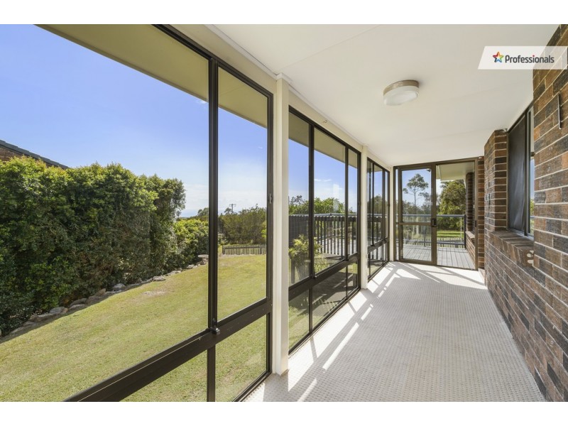 16 Panorama Drive, Bonny Hills NSW 2445