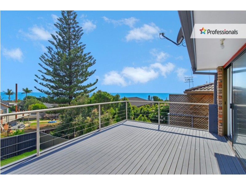 30 Seaview Street, Bonny Hills NSW 2445