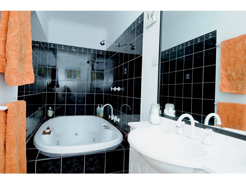 13 John Phillip Drive, Bonny Hills NSW 2445