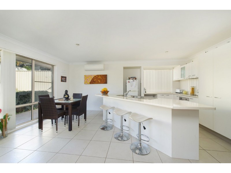 4 Grenadines Way, Bonny Hills NSW 2445