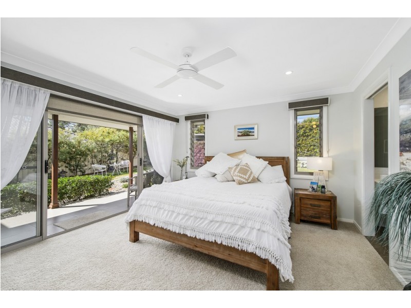 6 Grenadines Way, Bonny Hills NSW 2445