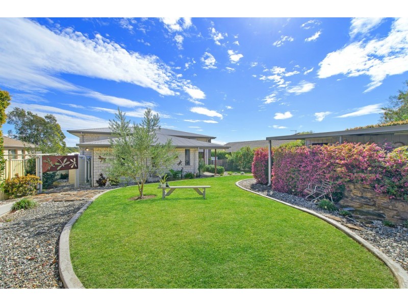 6 Grenadines Way, Bonny Hills NSW 2445