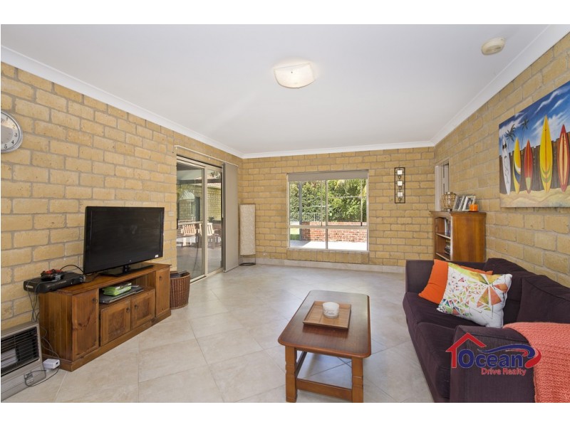 63 Beach Street, Bonny Hills NSW 2445