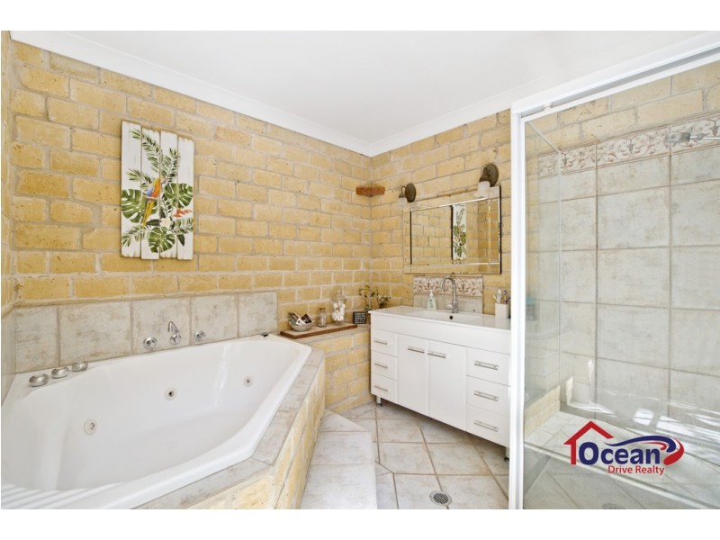 63 Beach Street, Bonny Hills NSW 2445