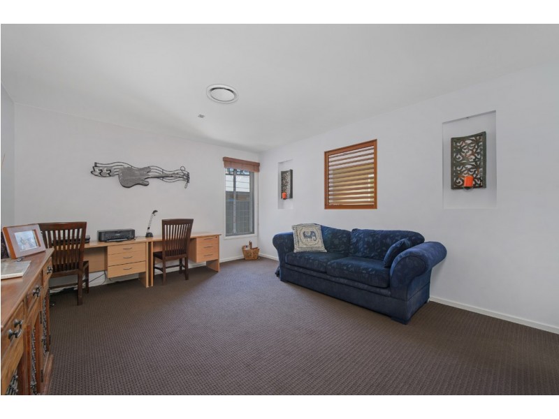 8 St Vincents Way, Bonny Hills NSW 2445